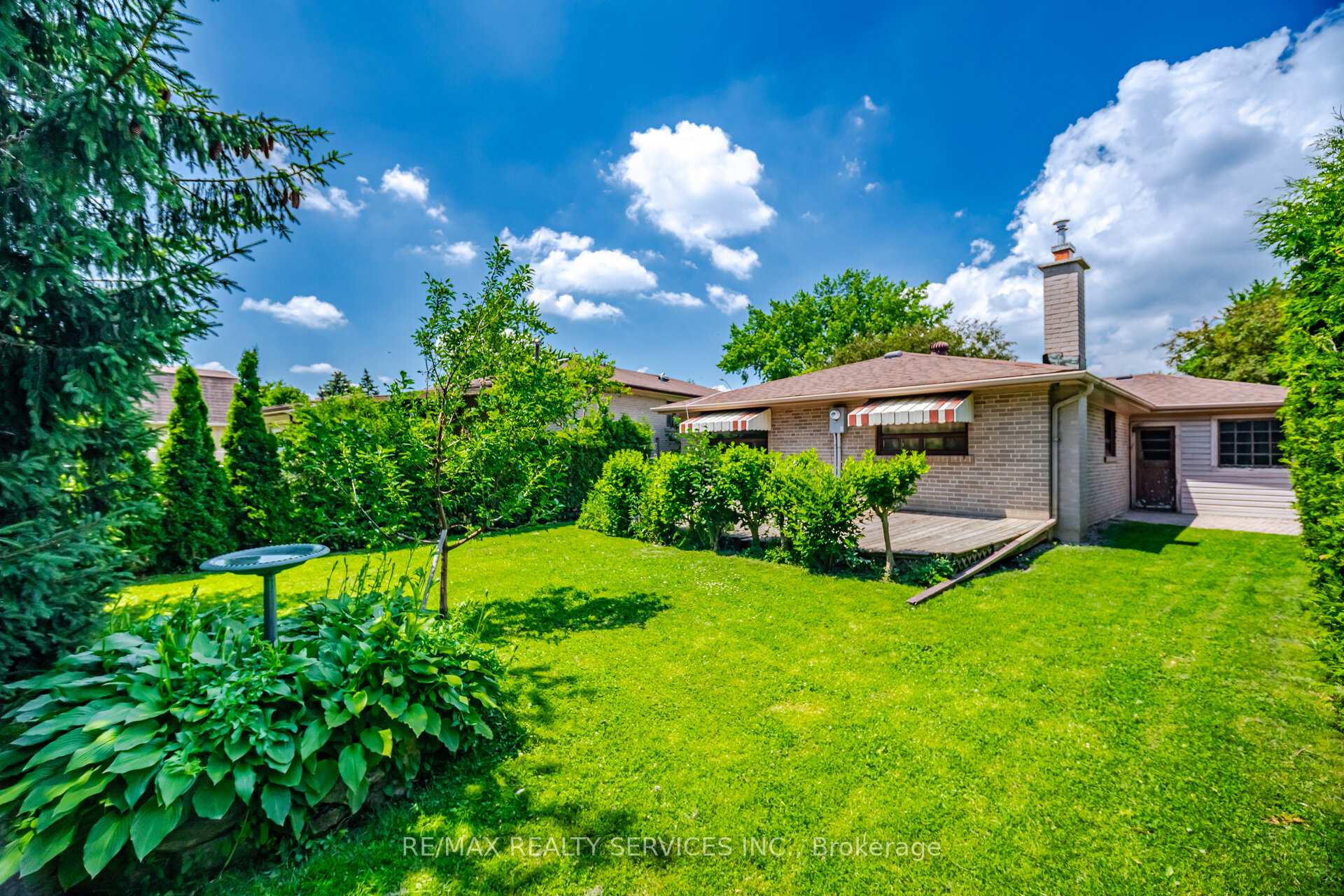 Photo 38 of 15 Ferndale Crescent, Brampton, Brampton East — HOMEH