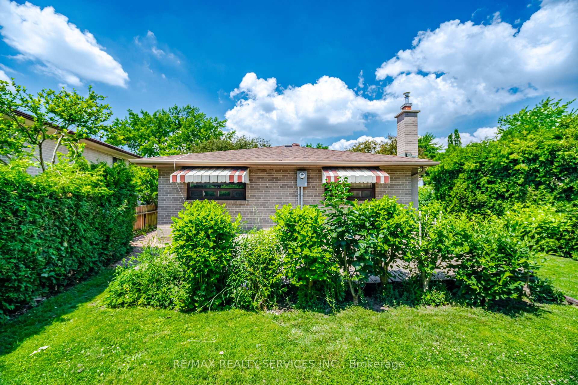 Photo 39 of 15 Ferndale Crescent, Brampton, Brampton East — HOMEH