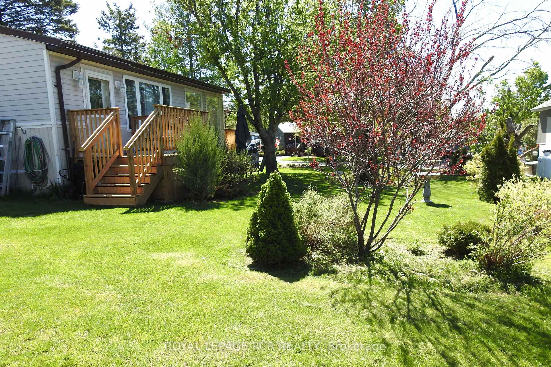 Photo 6 of 8 Claremont Crescent, Oro-Medonte, Rural Oro-Medonte — HOMEH