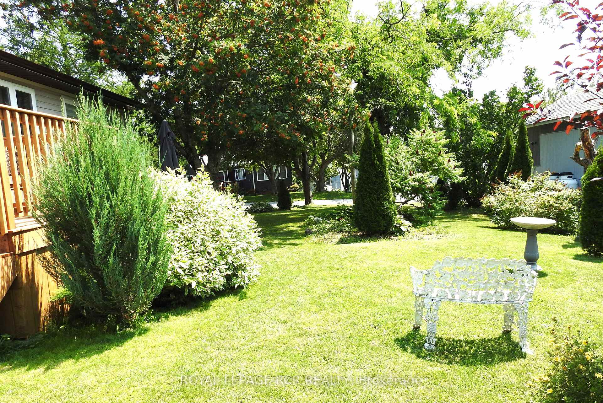 Photo 49 of 8 Claremont Crescent, Oro-Medonte, Rural Oro-Medonte — HOMEH