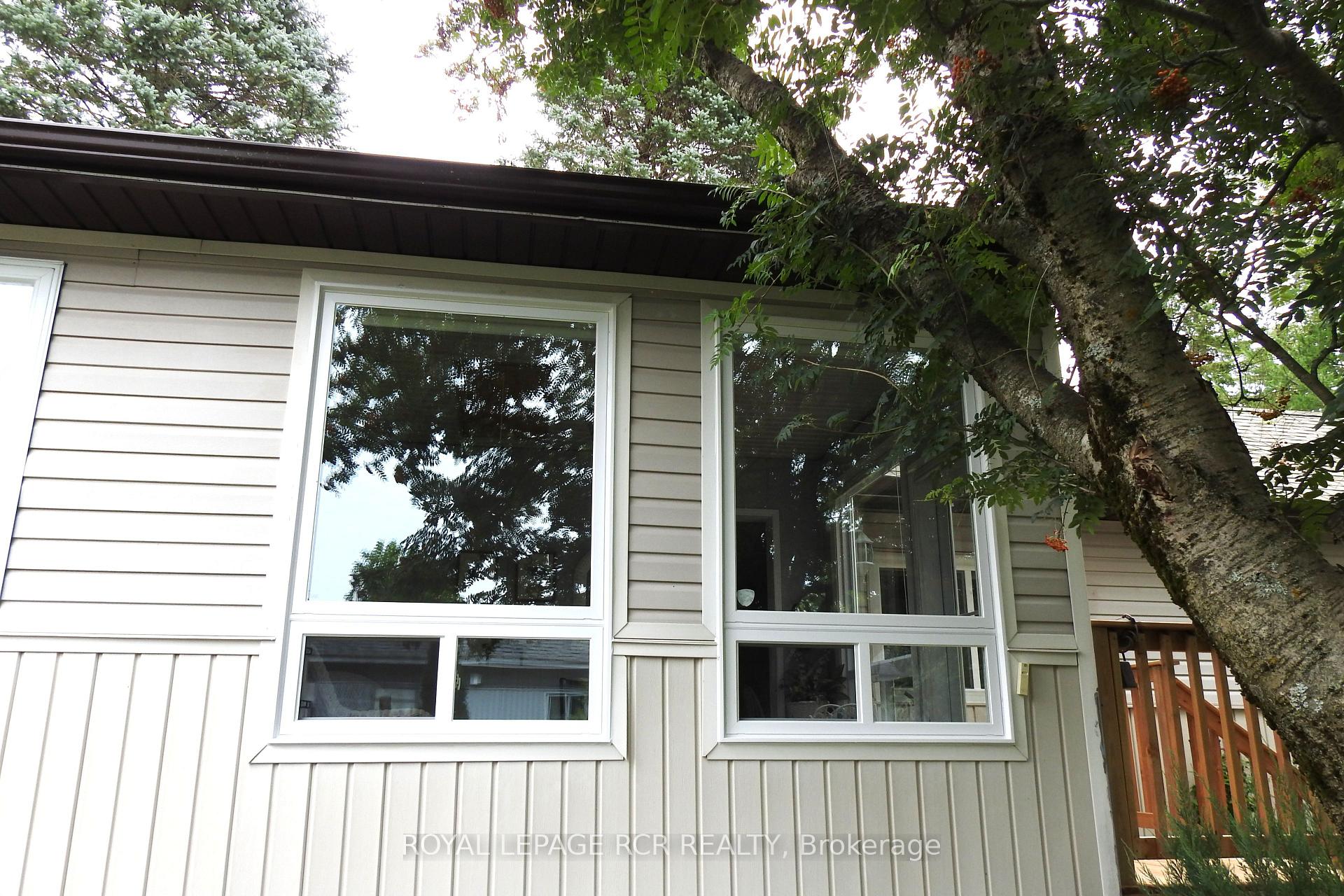 Photo 54 of 8 Claremont Crescent, Oro-Medonte, Rural Oro-Medonte — HOMEH