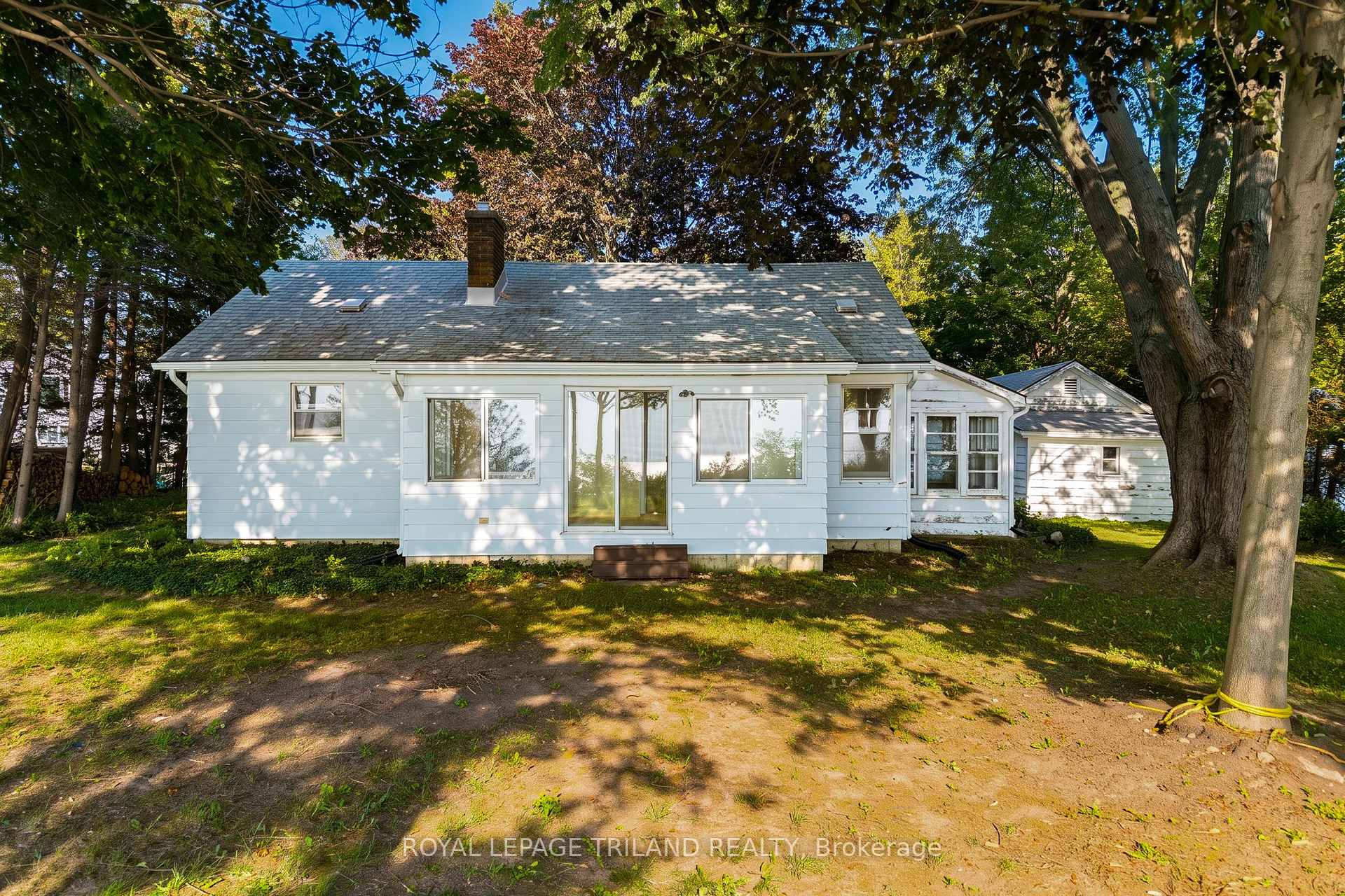 Photo 3 of 72443 Bluewater Highway, Bluewater, Hay — HOMEH