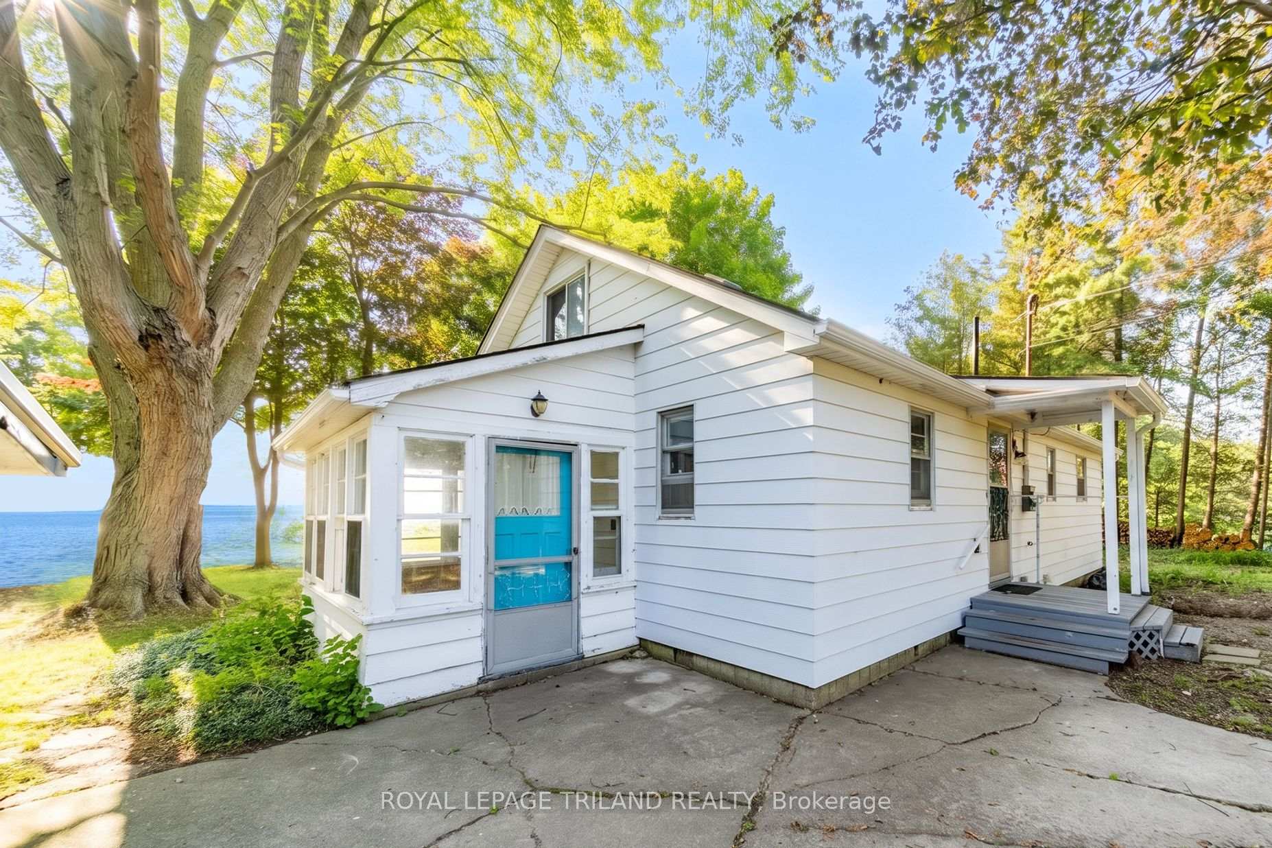 Photo 16 of 72443 Bluewater Highway, Bluewater, Hay — HOMEH