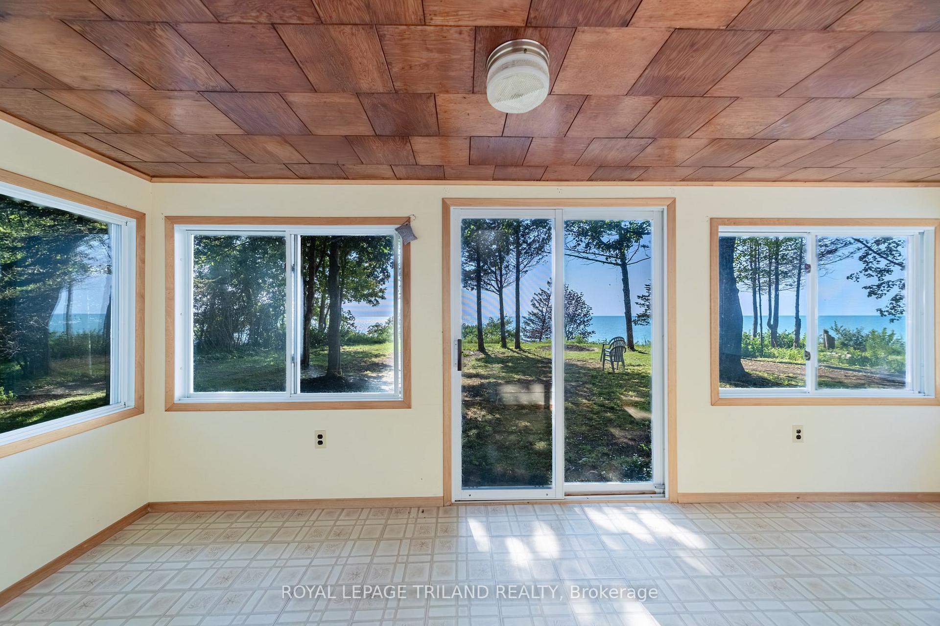 Photo 17 of 72443 Bluewater Highway, Bluewater, Hay — HOMEH