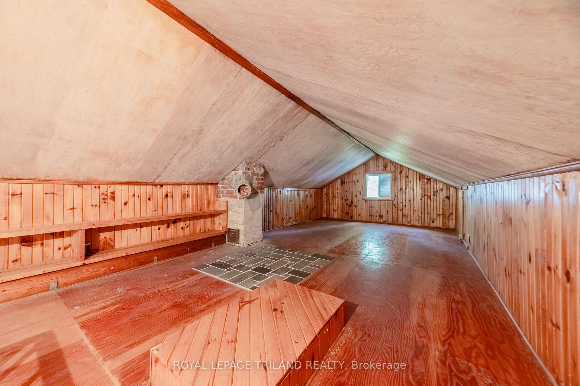 Photo 32 of 72443 Bluewater Highway, Bluewater, Hay — HOMEH