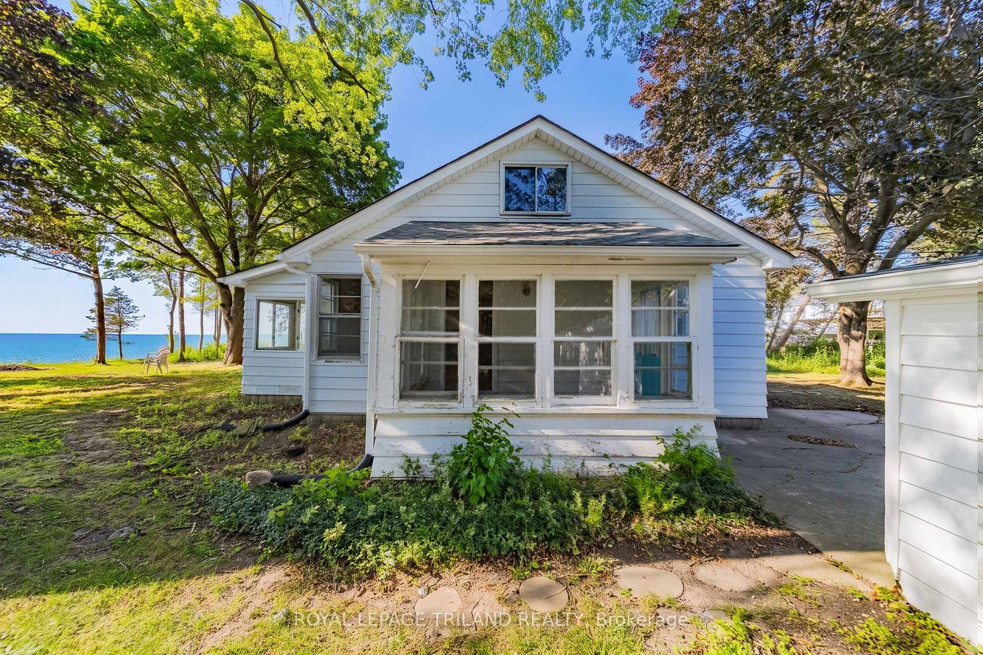 Photo 40 of 72443 Bluewater Highway, Bluewater, Hay — HOMEH