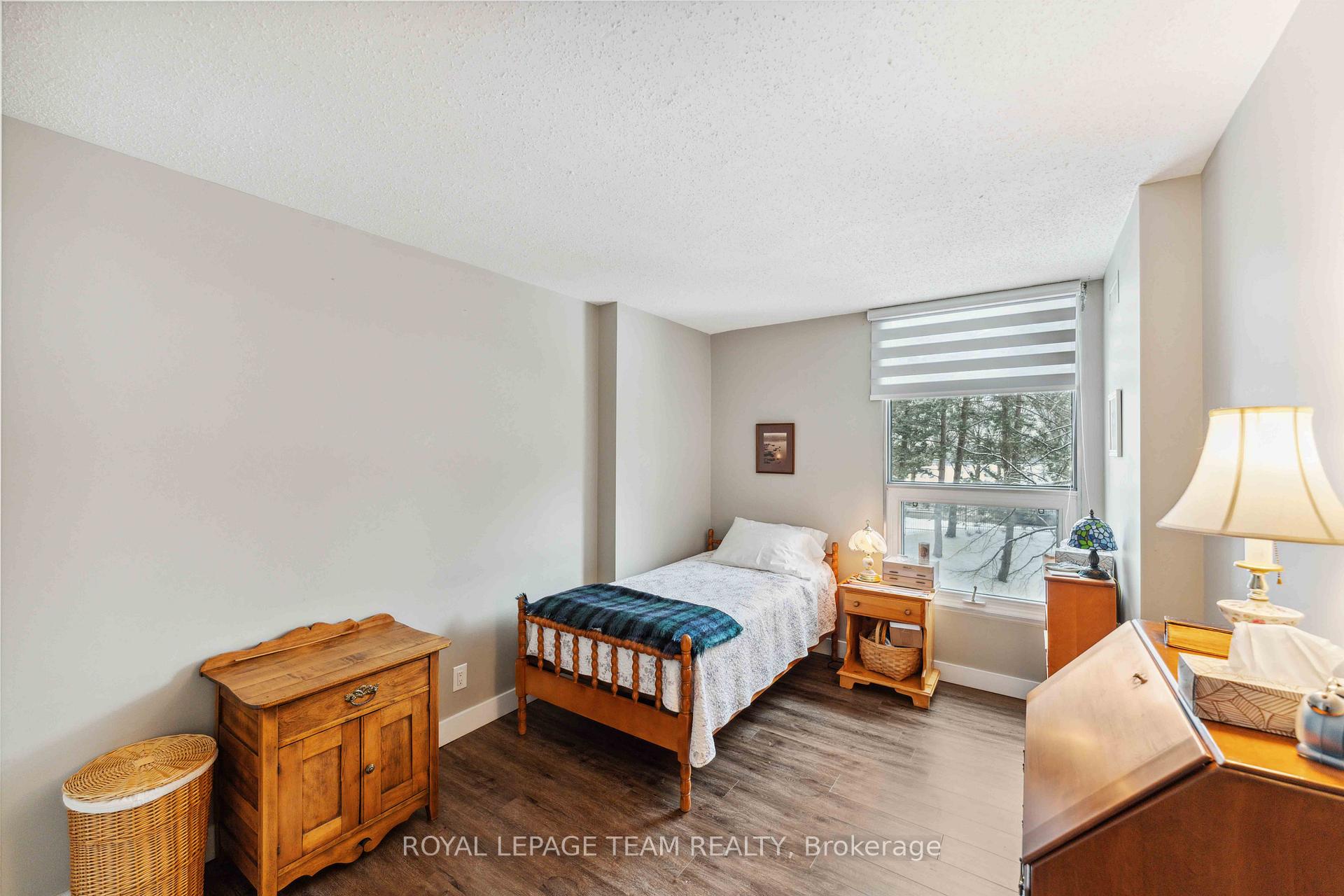 Photo 16 of Unit 306, 2951 Riverside Drive, Ottawa, Mooneys Bay/Riverside Park — HOMEH