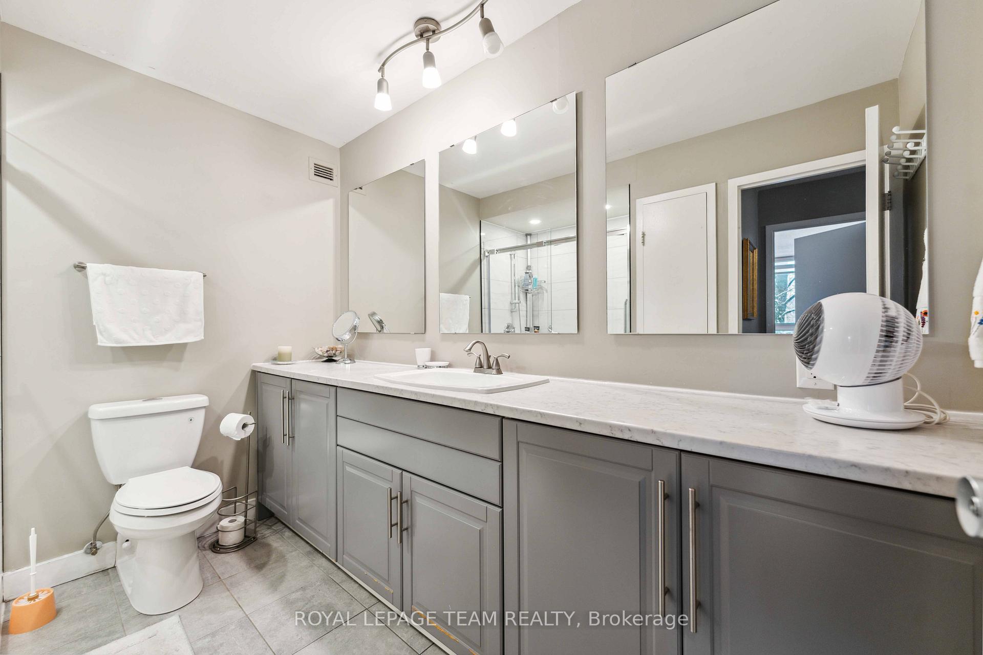 Photo 18 of Unit 306, 2951 Riverside Drive, Ottawa, Mooneys Bay/Riverside Park — HOMEH