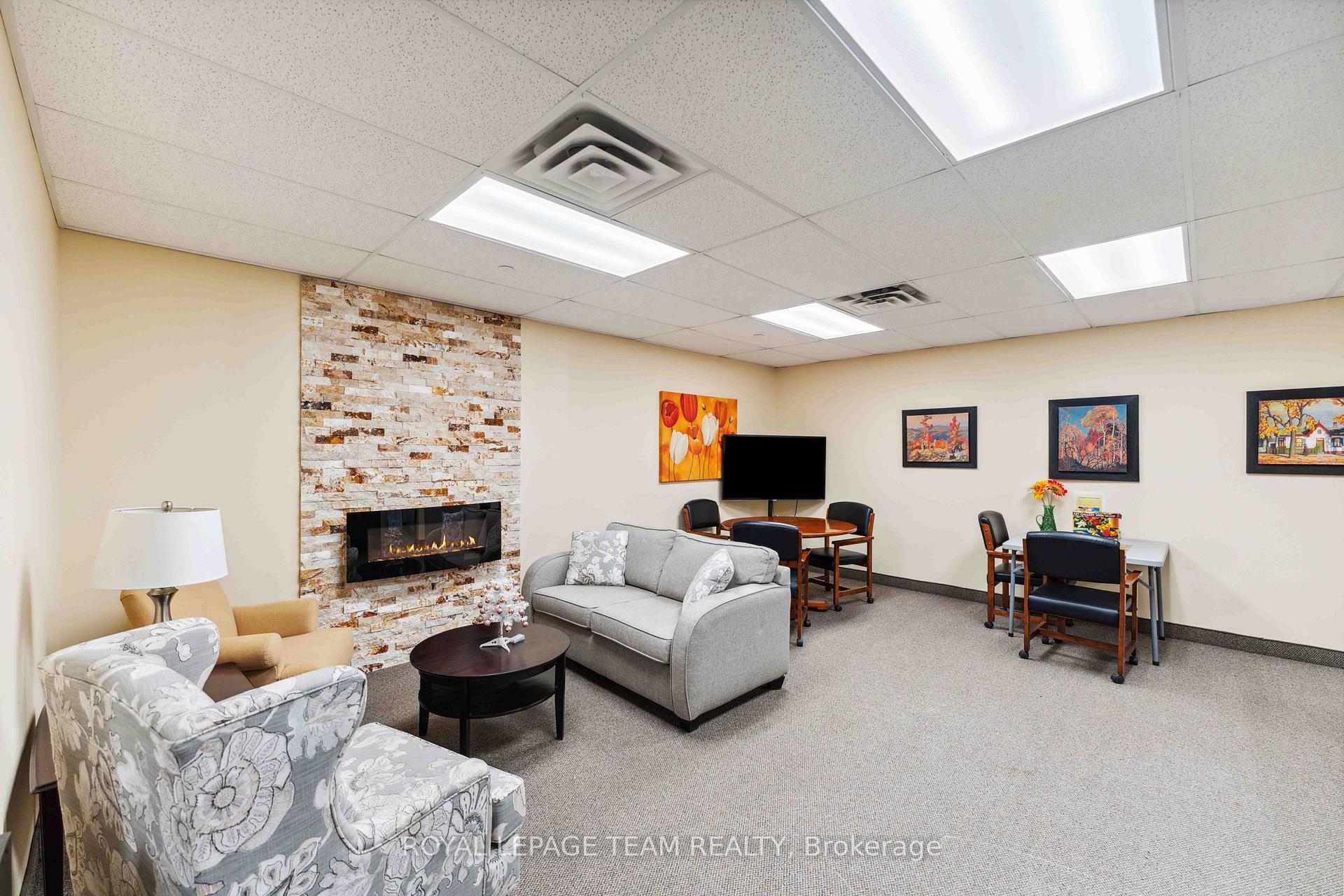 Photo 24 of Unit 306, 2951 Riverside Drive, Ottawa, Mooneys Bay/Riverside Park — HOMEH
