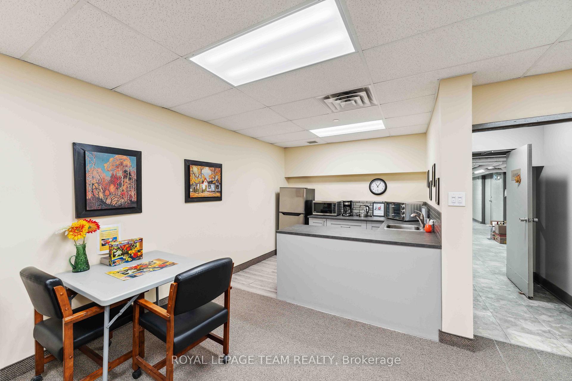 Photo 28 of Unit 306, 2951 Riverside Drive, Ottawa, Mooneys Bay/Riverside Park — HOMEH