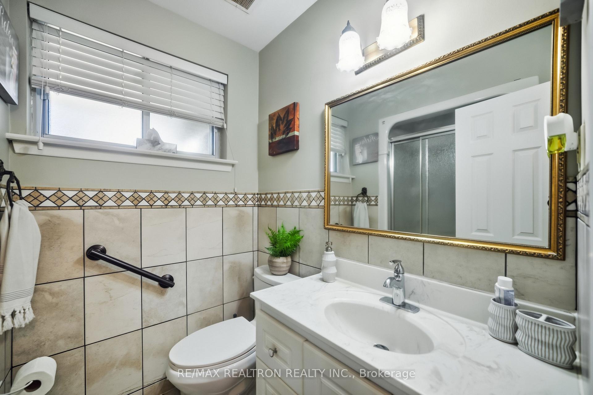 Photo 15 of 62 Wilton Drive, Brampton, Brampton East — HOMEH