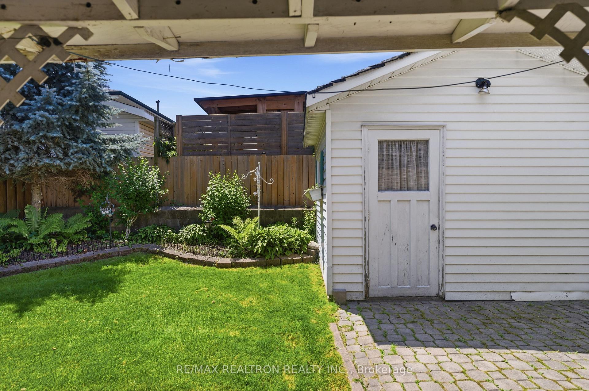 Photo 24 of 62 Wilton Drive, Brampton, Brampton East — HOMEH