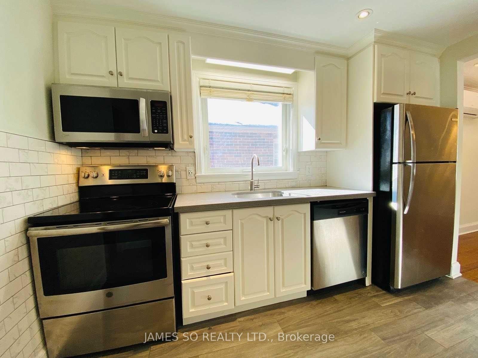 Photo 8 of 631 O'Connor Drive, Toronto, East York — HOMEH