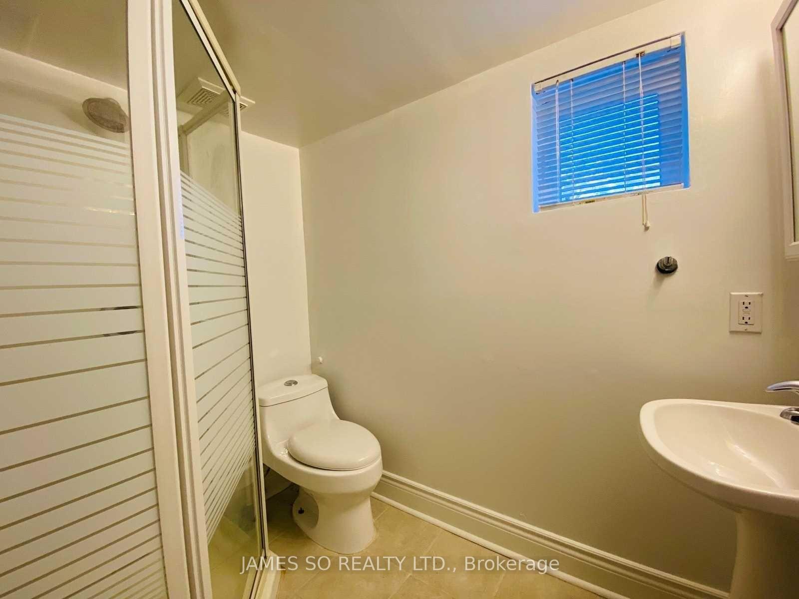 Photo 29 of 631 O'Connor Drive, Toronto, East York — HOMEH