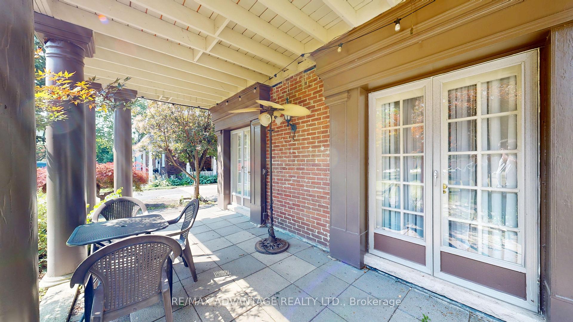 Photo 14 of 4 Farley Place, St. Thomas — HOMEH