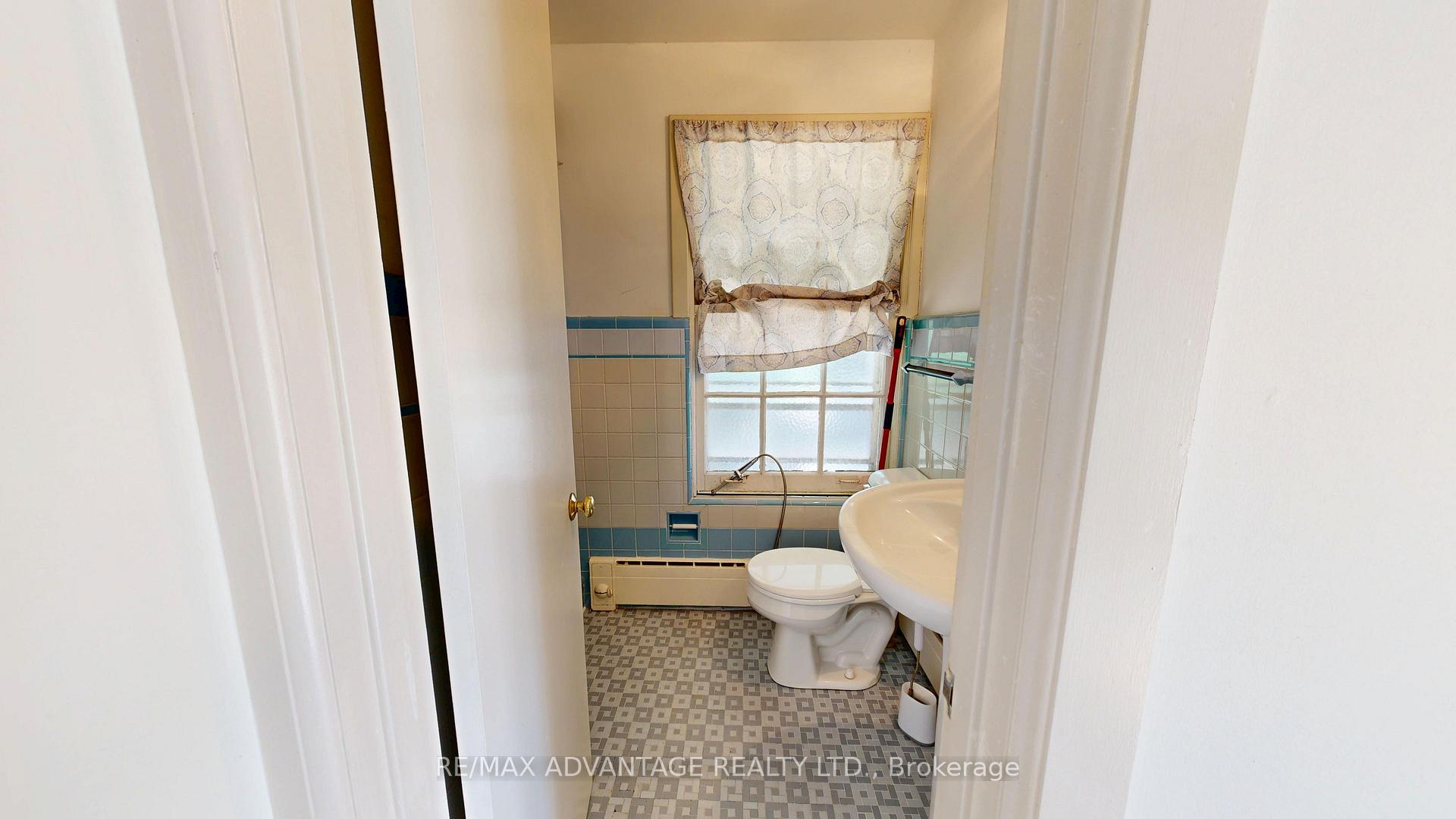 Photo 44 of 4 Farley Place, St. Thomas — HOMEH