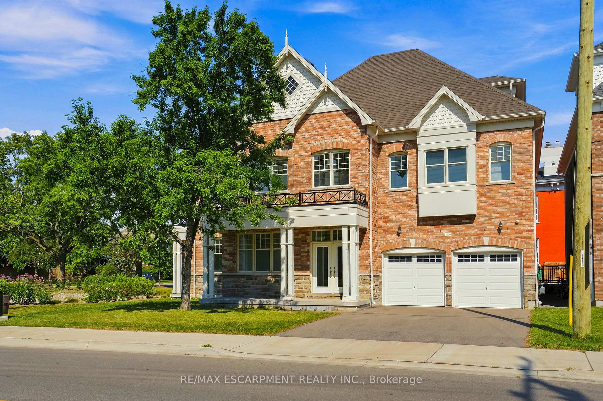 Photo 1 of 1959 Barbertown Road, Mississauga, Central Erin Mills — HOMEH