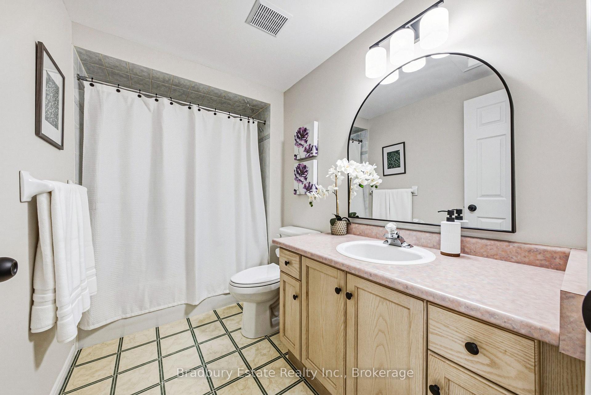 Photo 21 of Unit 23, 20 Kitty Murray Lane, Hamilton, Meadowlands — HOMEH