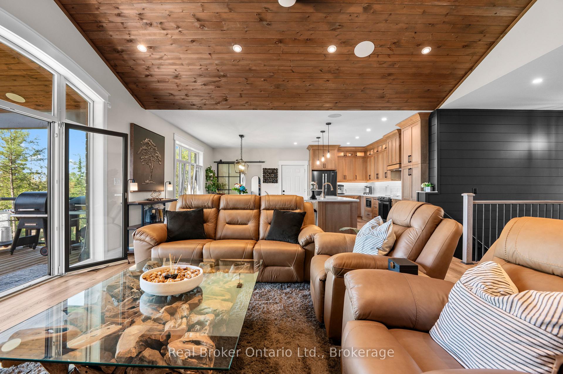 Photo 21 of 156 Pine View Drive, West Grey — HOMEH