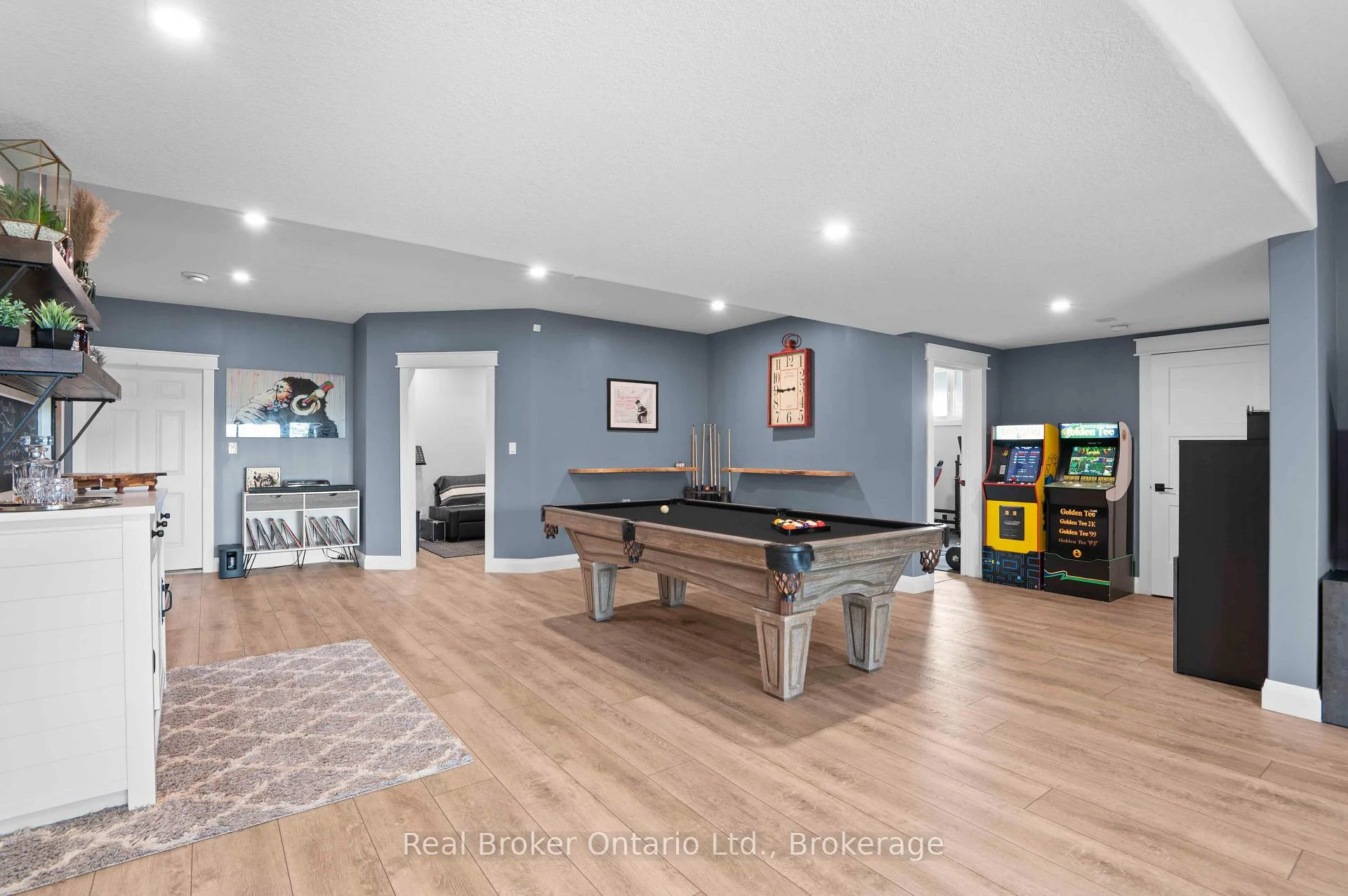 Photo 46 of 156 Pine View Drive, West Grey — HOMEH