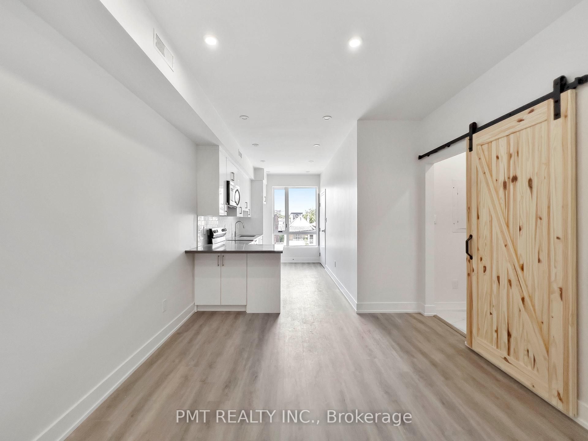 Photo 4 of Unit 1FM, 531 Delaware Avenue N, Toronto, Wychwood — HOMEH