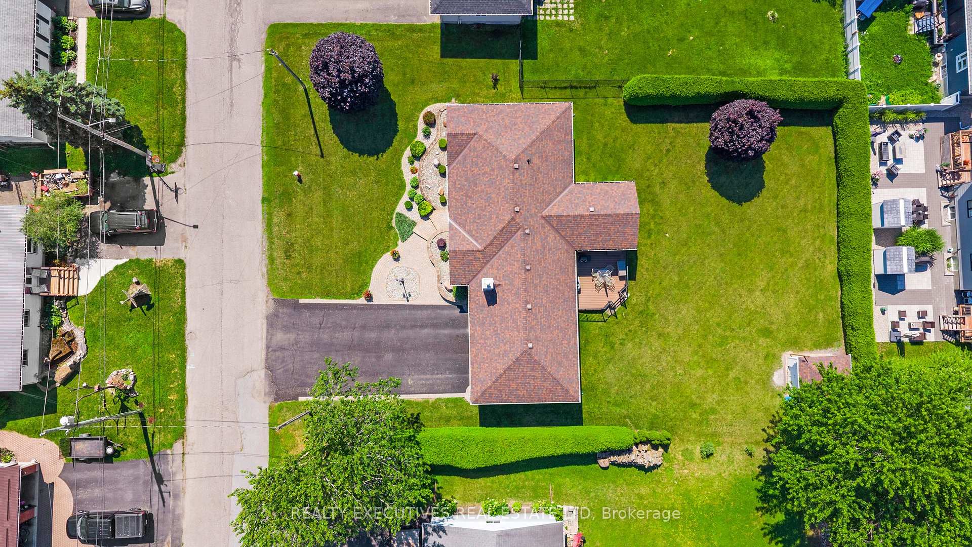 Photo 49 of 434 Queen Street, North Dundas, Winchester — HOMEH