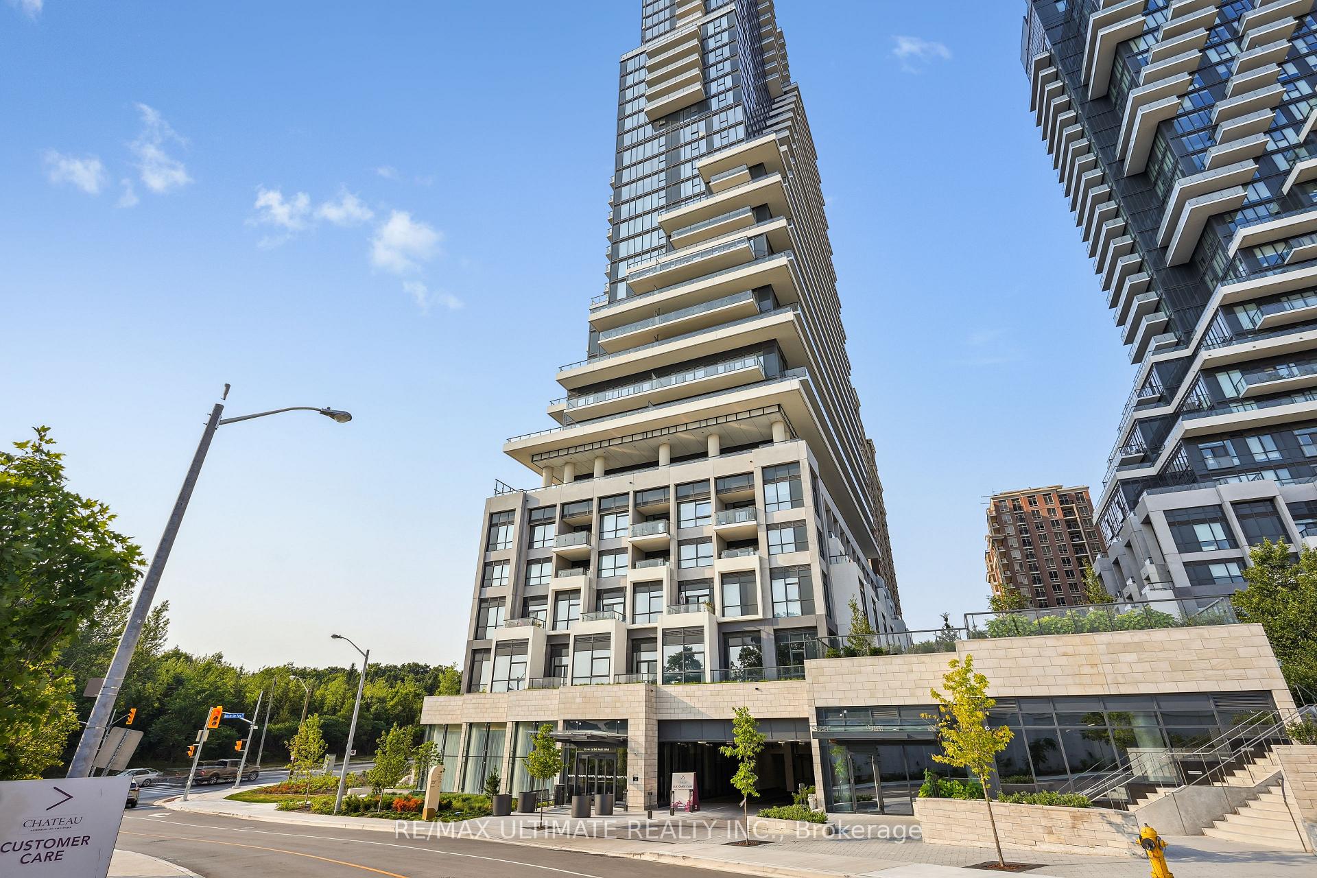 Front of Unit 3105, 10 Inn On The Park Drive