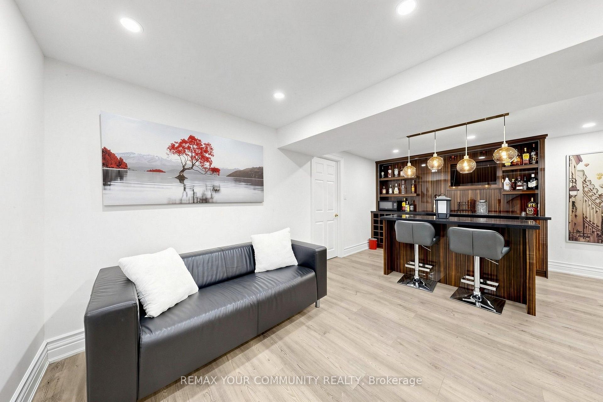 Photo 48 of 3 Cobblestone Drive, North York, Don Valley Village — HOMEH
