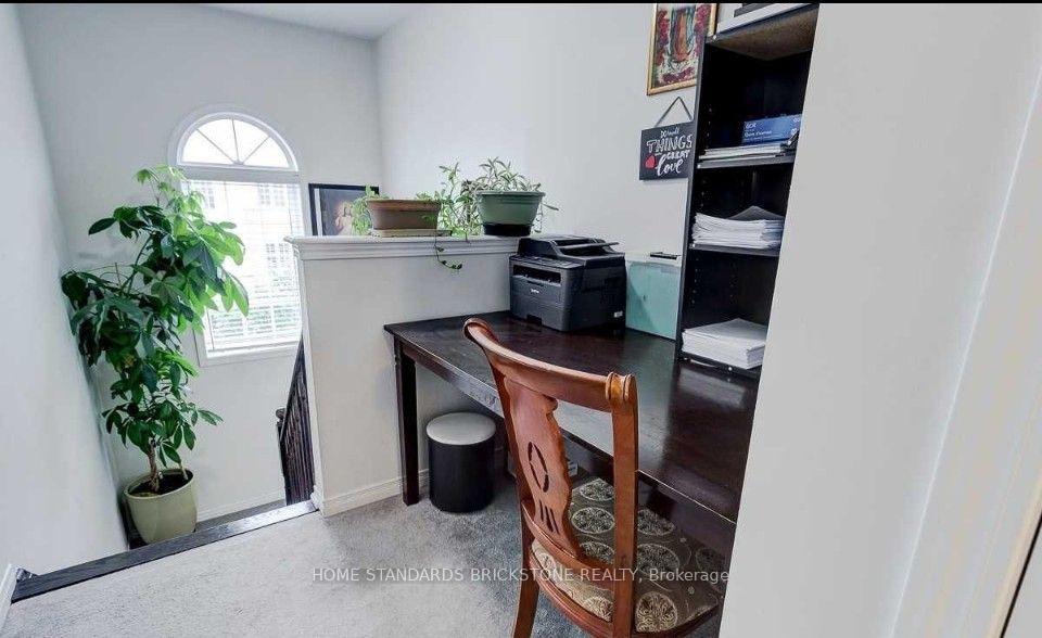Photo 19 of Unit 25, 7 Sirente Drive, Hamilton, Crerar — HOMEH