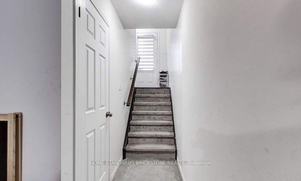 Photo 27 of Unit 25, 7 Sirente Drive, Hamilton, Crerar — HOMEH