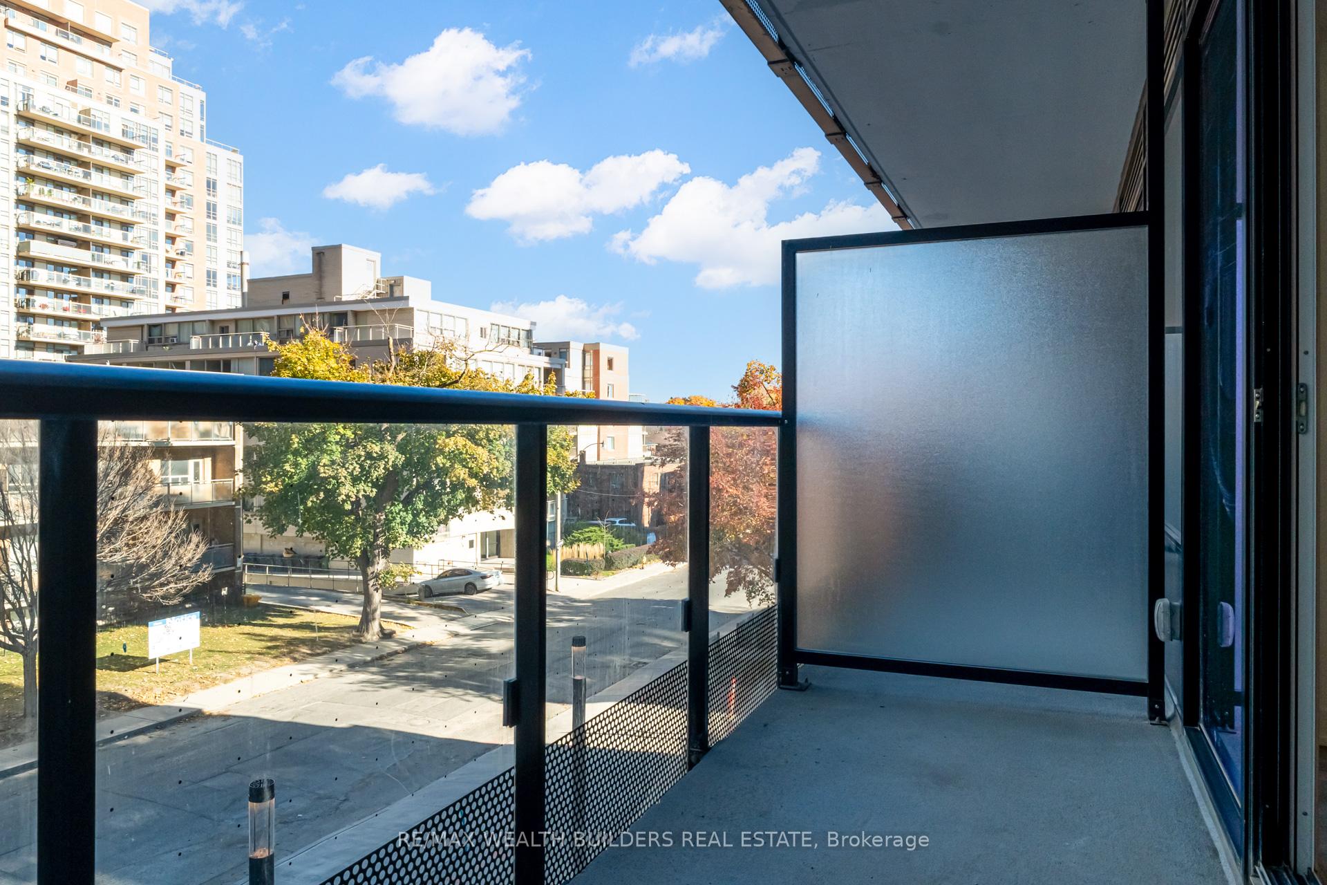 Photo 14 of Unit 310, 117 Broadway Avenue, Toronto, Mount Pleasant West — HOMEH