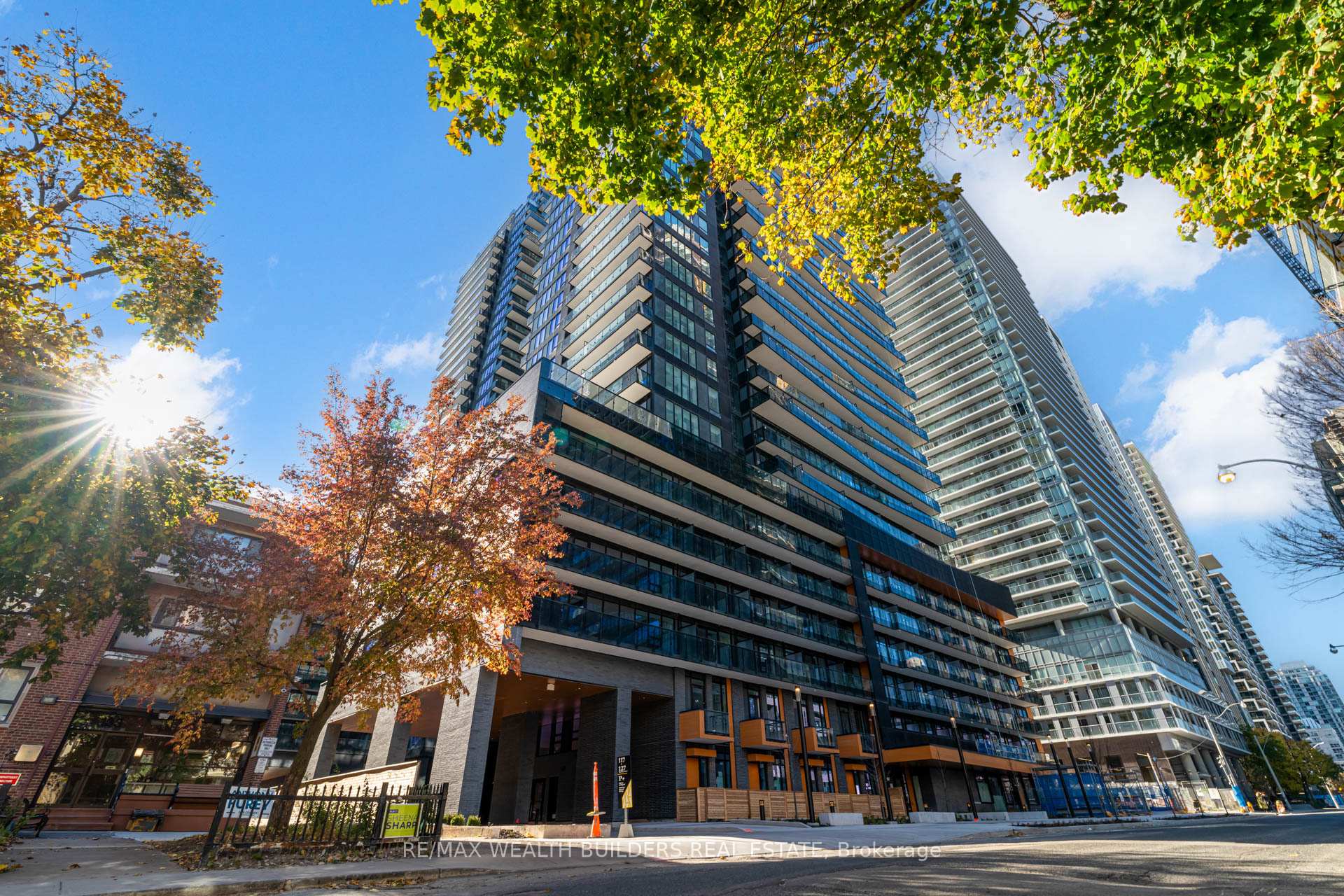 Photo 20 of Unit 310, 117 Broadway Avenue, Toronto, Mount Pleasant West — HOMEH