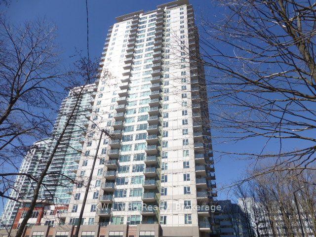 Front of Unit 907, 190 Borough Drive