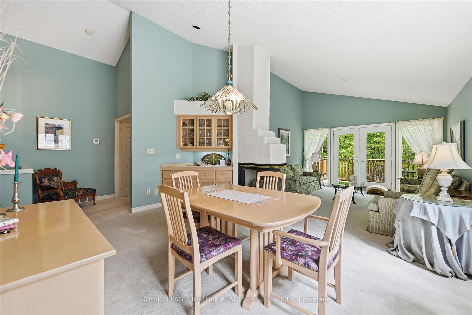 Photo 17 of Unit 4, 1095 Skyview Drive, Burlington, Tyandaga — HOMEH