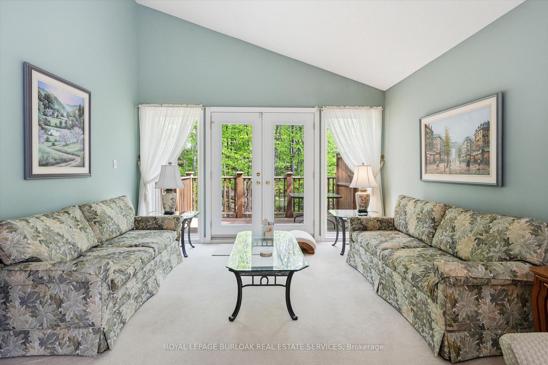 Photo 20 of Unit 4, 1095 Skyview Drive, Burlington, Tyandaga — HOMEH