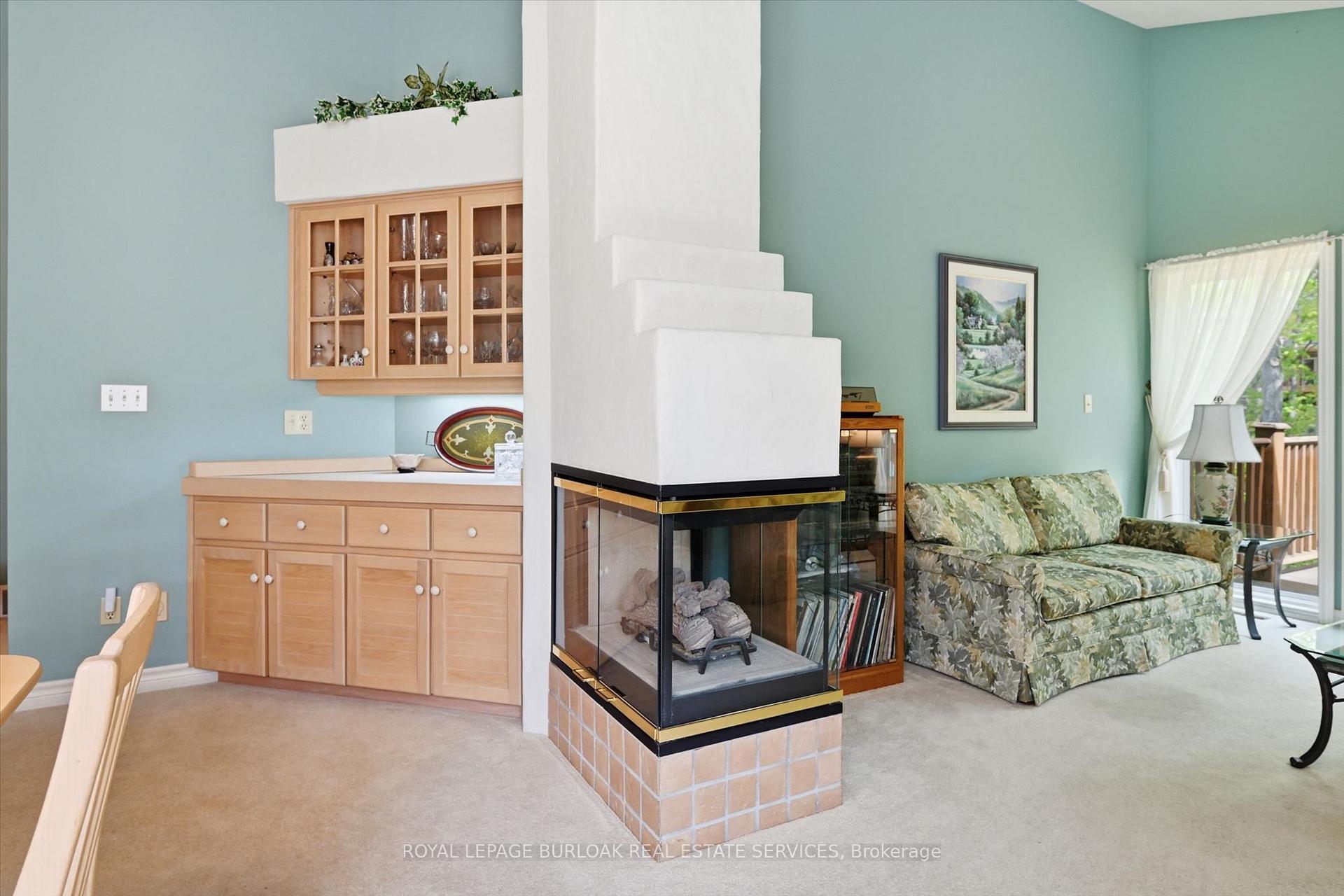 Photo 21 of Unit 4, 1095 Skyview Drive, Burlington, Tyandaga — HOMEH