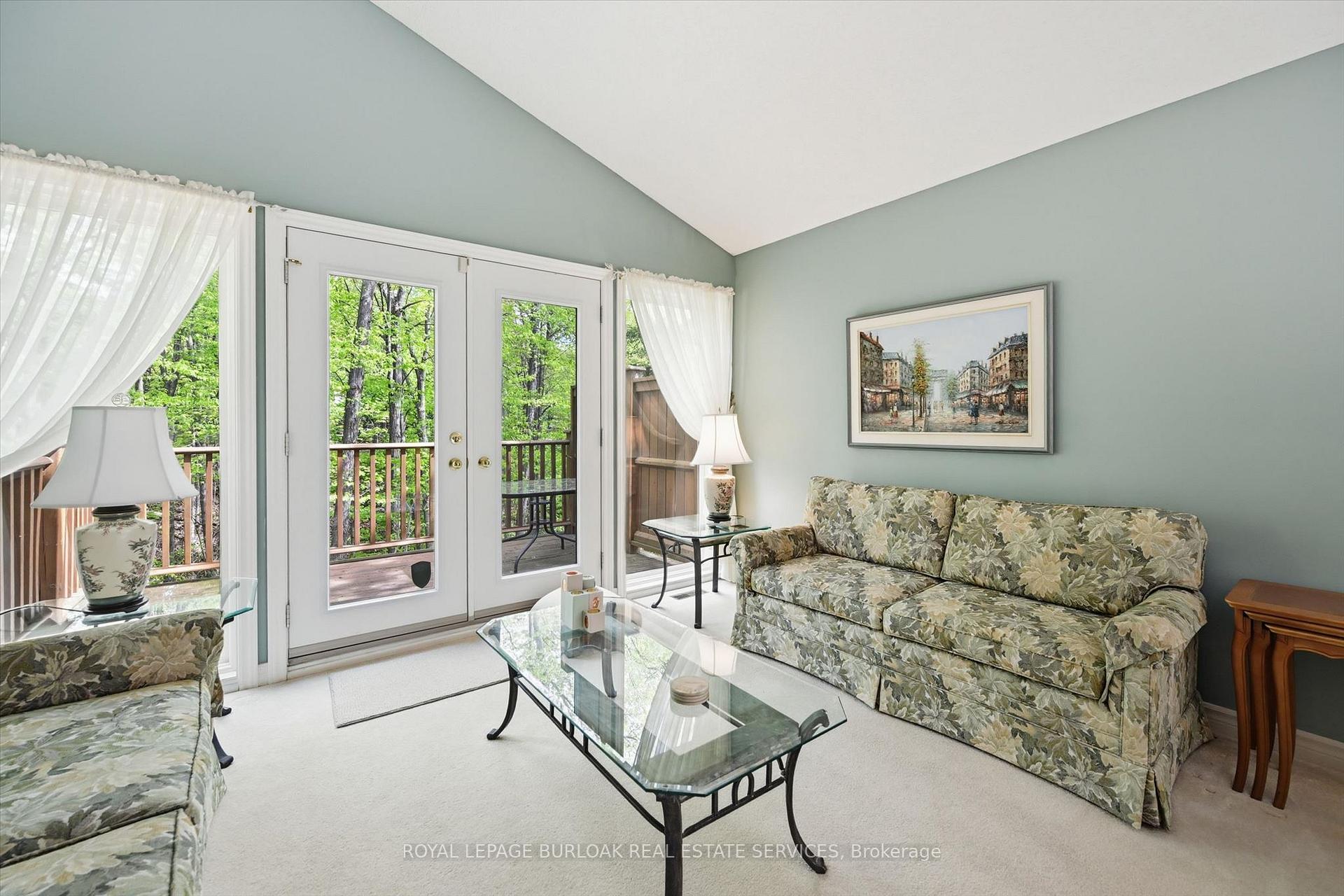 Photo 22 of Unit 4, 1095 Skyview Drive, Burlington, Tyandaga — HOMEH