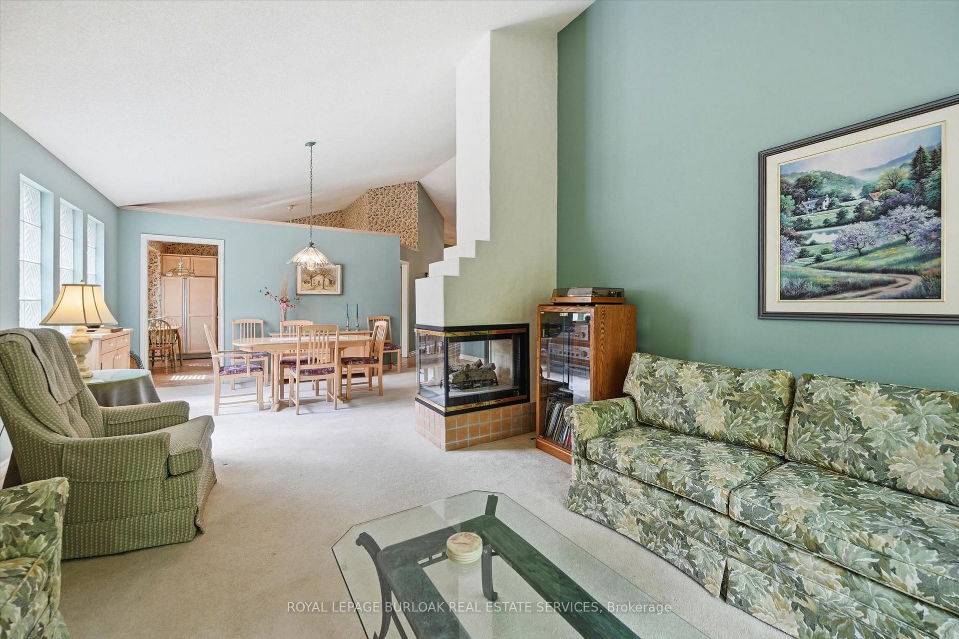 Photo 23 of Unit 4, 1095 Skyview Drive, Burlington, Tyandaga — HOMEH
