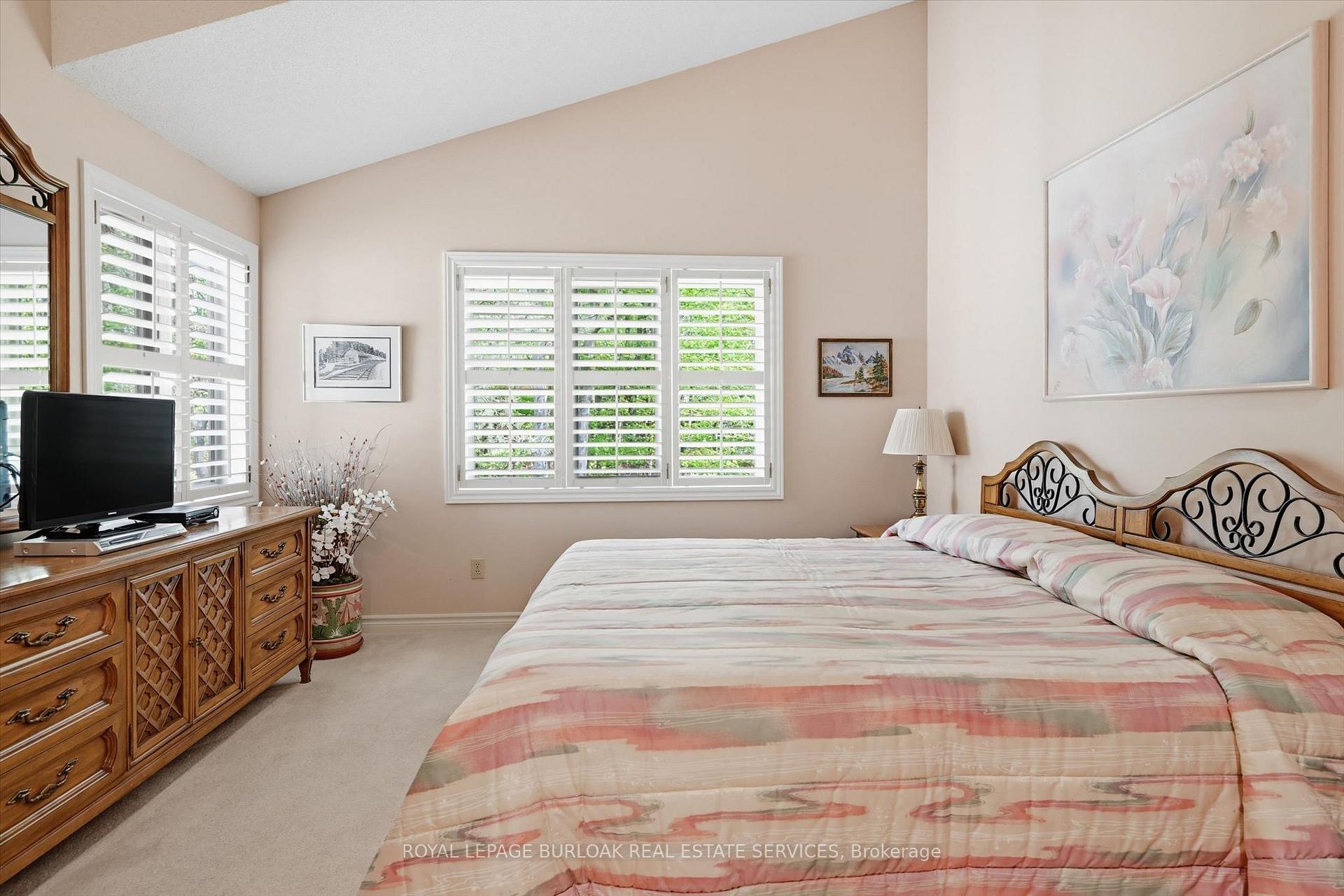 Photo 29 of Unit 4, 1095 Skyview Drive, Burlington, Tyandaga — HOMEH