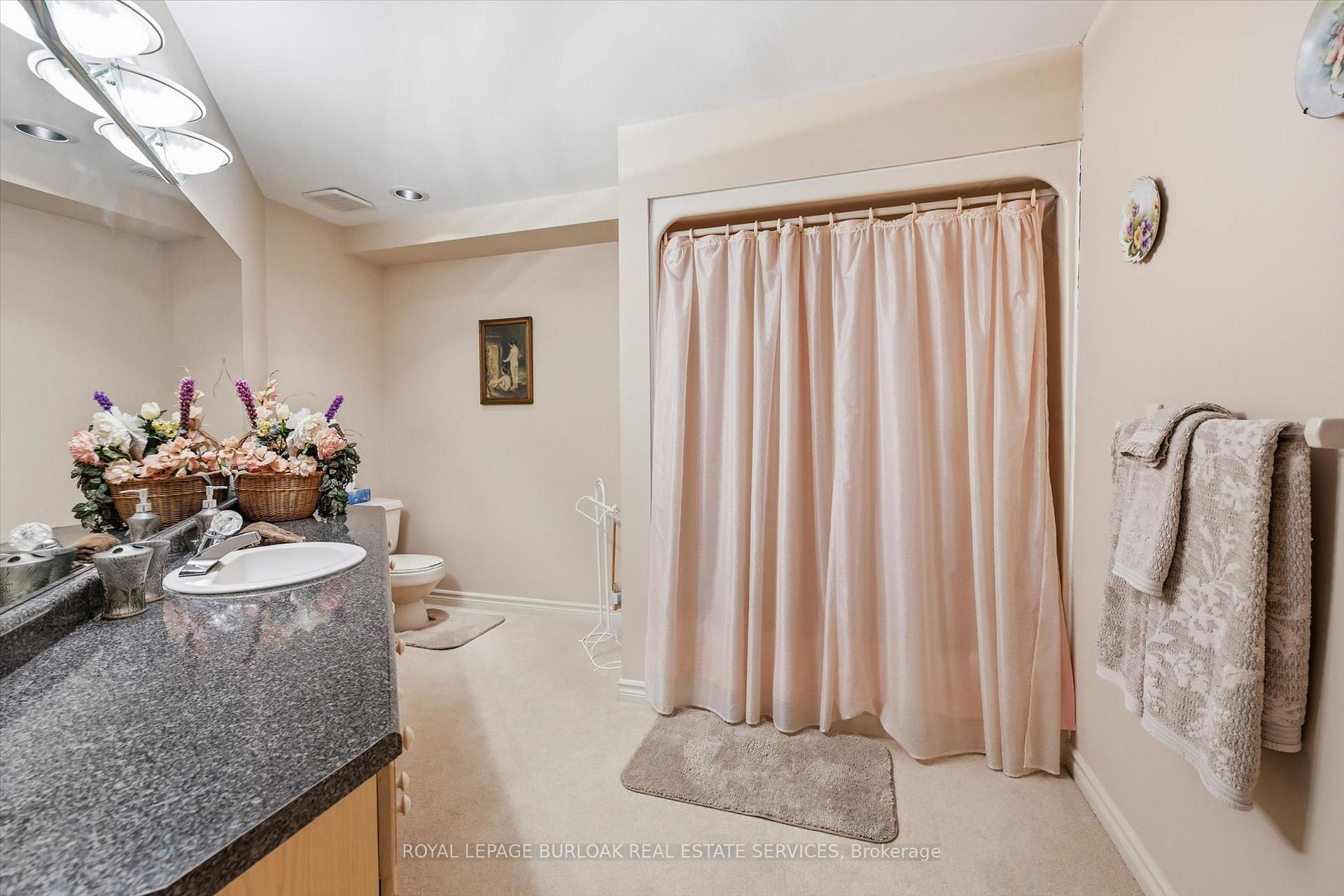 Photo 35 of Unit 4, 1095 Skyview Drive, Burlington, Tyandaga — HOMEH