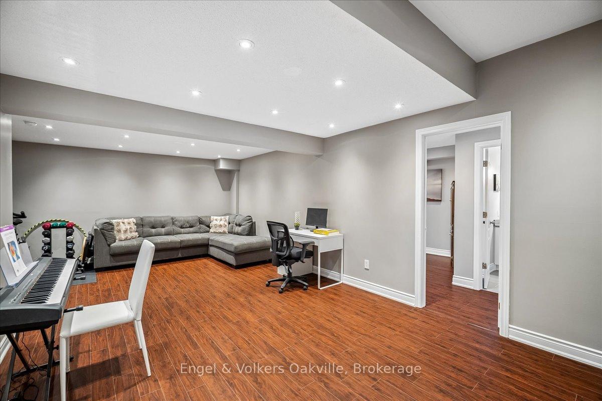 Photo 32 of 5113 Celebration Drive, Mississauga, Churchill Meadows — HOMEH