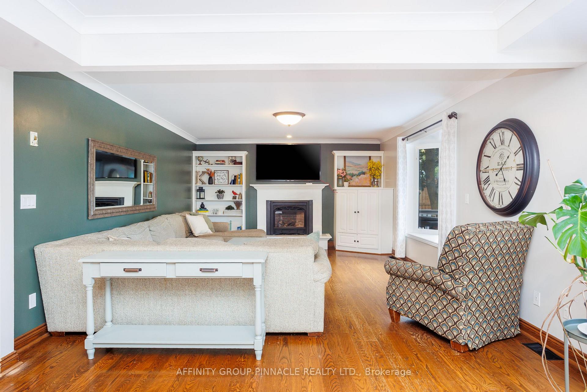 Photo 12 of 77 Sanderling Crescent, Kawartha Lakes, Lindsay — HOMEH