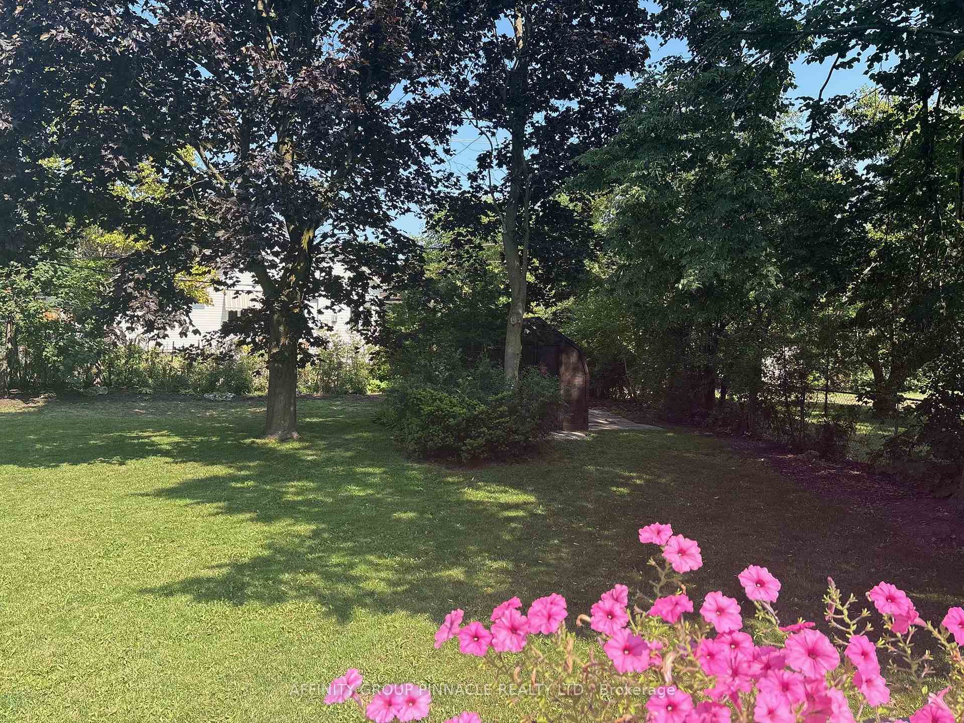 Photo 48 of 77 Sanderling Crescent, Kawartha Lakes, Lindsay — HOMEH