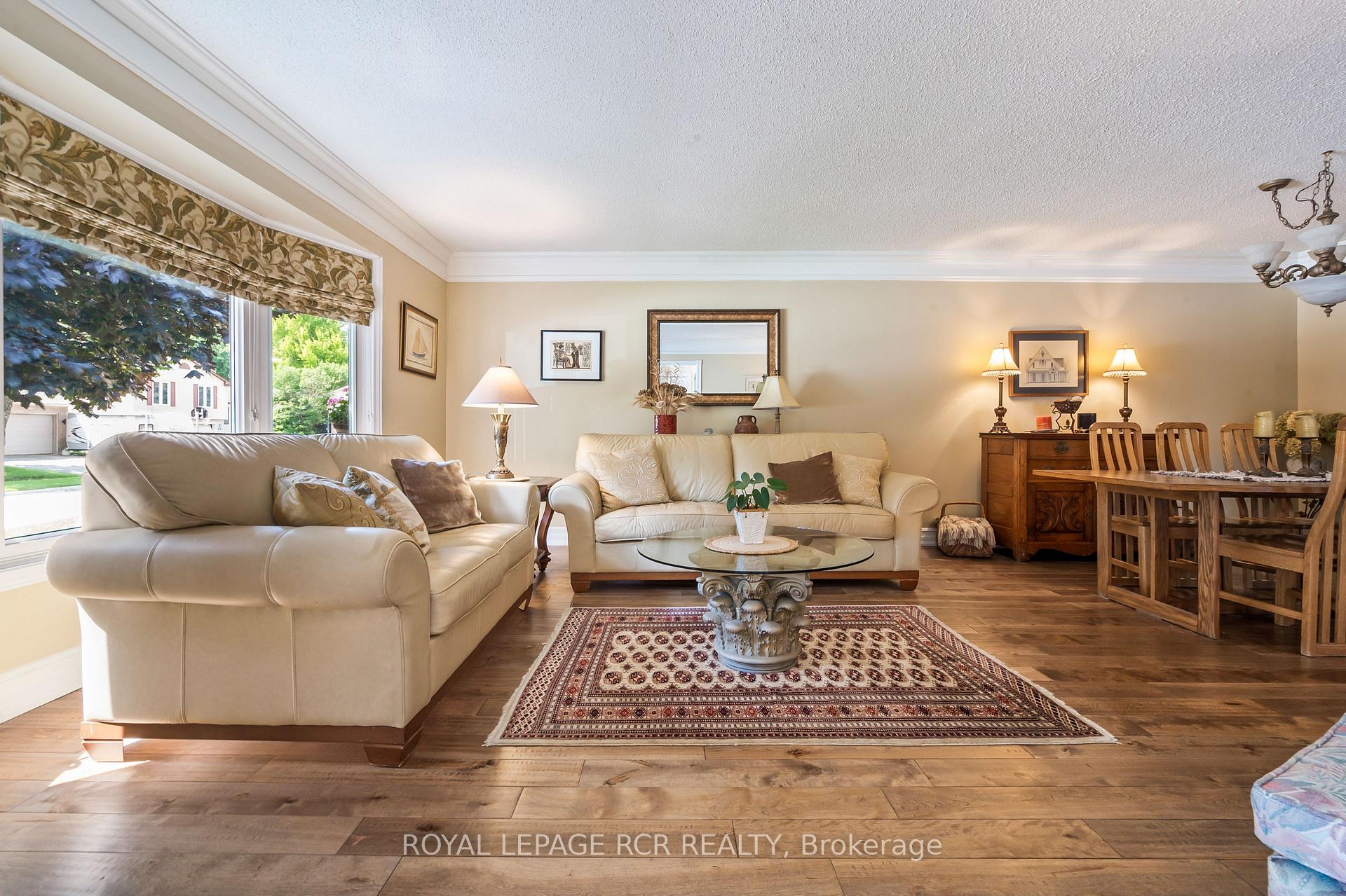 Photo 7 of 83 Goldgate Crescent, Orangeville — HOMEH