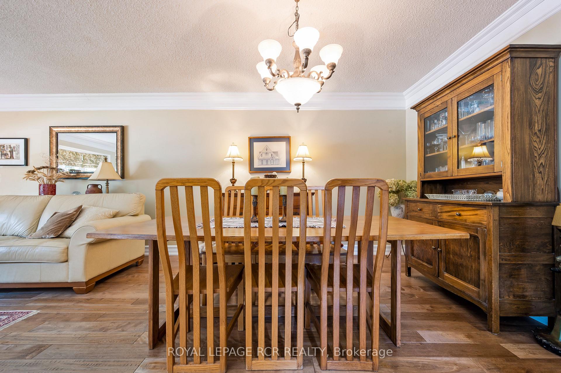 Photo 8 of 83 Goldgate Crescent, Orangeville — HOMEH