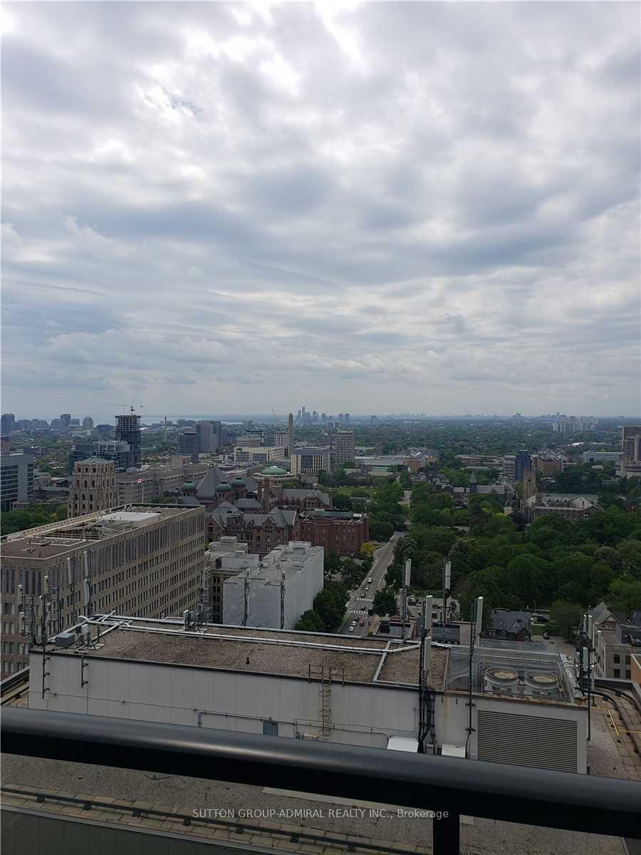 Photo 10 of Unit 3012, 955 Bay Street, Toronto, Bay Street Corridor — HOMEH