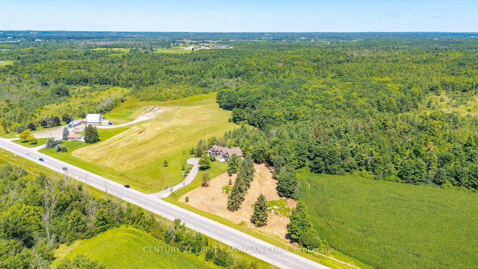 Photo 9 of 978 Highway 8, Hamilton, Rural Flamborough — HOMEH