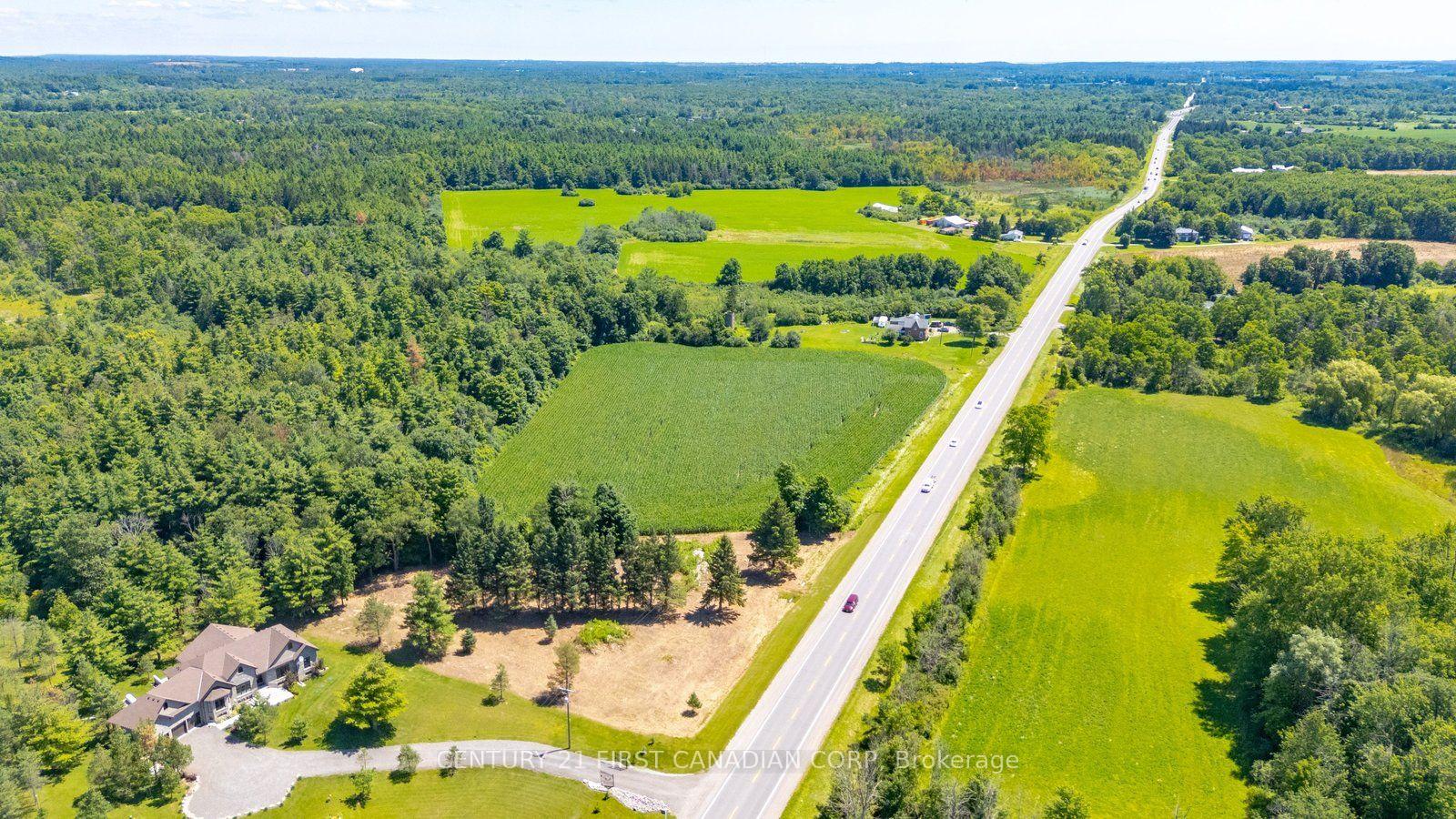 Photo 13 of 978 Highway 8, Hamilton, Rural Flamborough — HOMEH