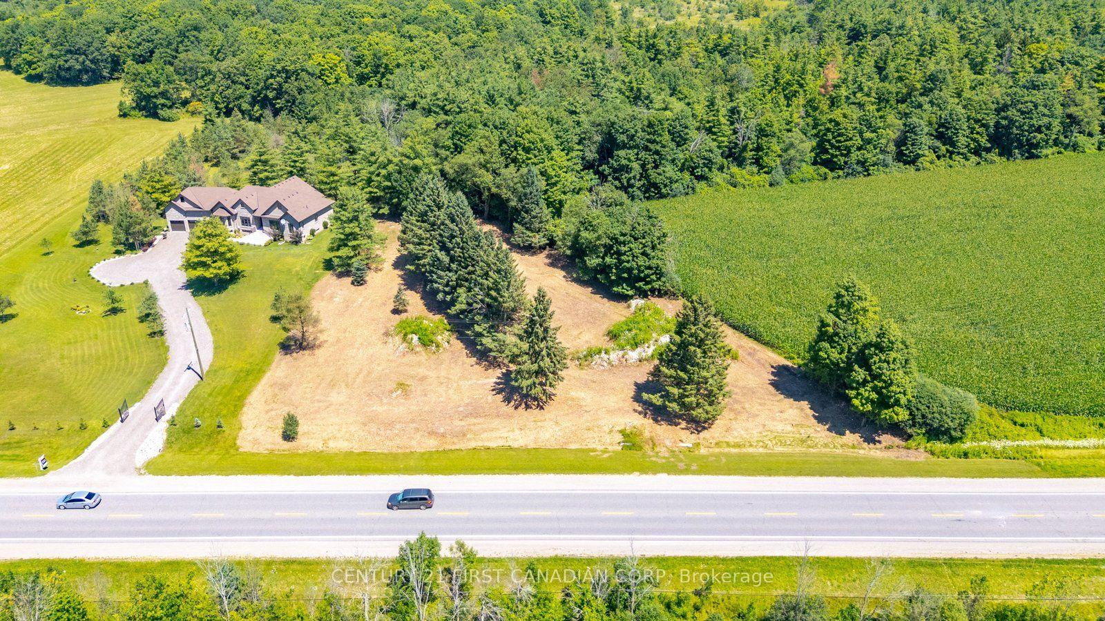 Photo 14 of 978 Highway 8, Hamilton, Rural Flamborough — HOMEH