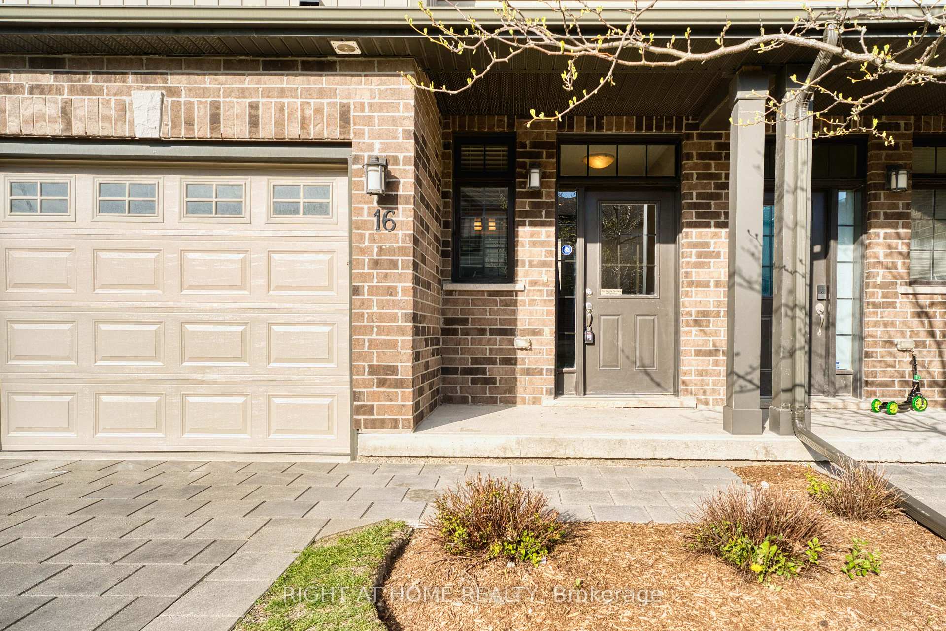 Photo 3 of Unit 16, 1030 Oakcrossing Gate, London, North M — HOMEH
